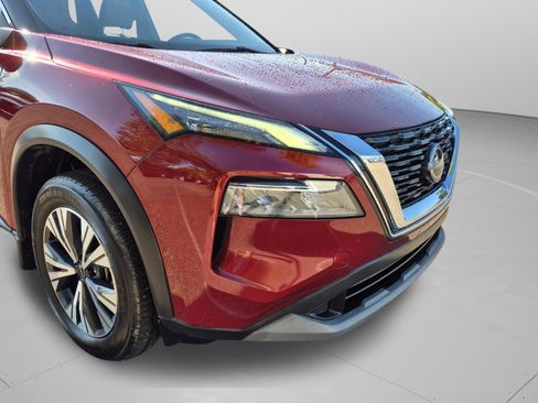 Certified 2023 Nissan Rogue SV FWD image 33