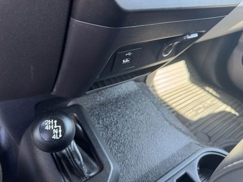 Used 2019 Ford F450 XL w/ Power Equipment Group image 22