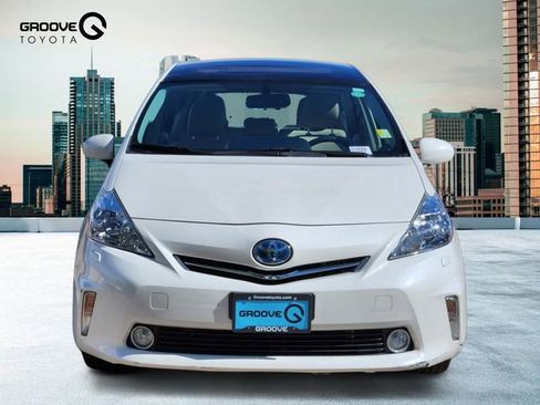 Used 2012 Toyota Prius V Five FWD image 8