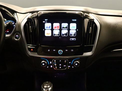 Used 2019 Chevrolet Traverse LT w/ LT Premium Package image 25