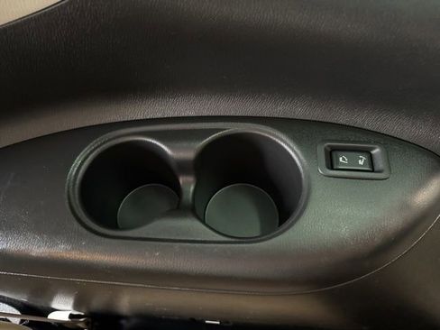 Used 2023 Nissan Armada Platinum w/ Captain's Chairs Package AWD/4WD image 44