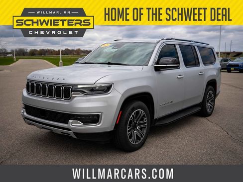Used 2023 Jeep Wagoneer L Series II AWD/4WD image 1