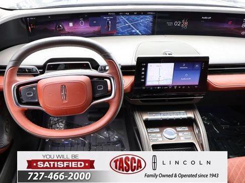 Used 2024 Lincoln Nautilus Black Label AWD/4WD image 15