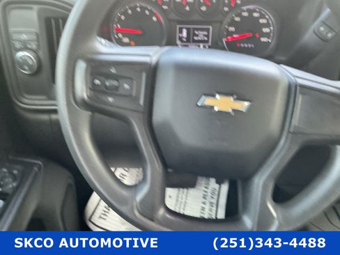 Used 2021 Chevrolet Silverado 1500 Custom RWD image 18