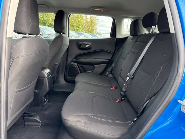 Used 2018 Jeep Compass Sport AWD/4WD image 16