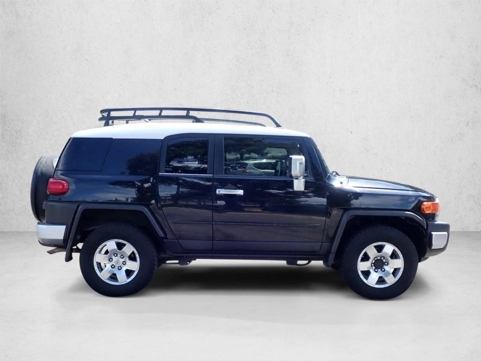 Used 2008 Toyota FJ Cruiser 4WD image 5