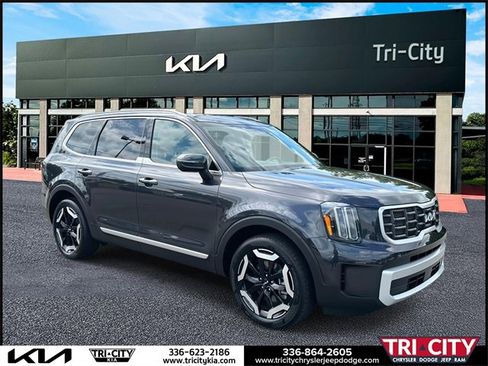 Certified 2025 Kia Telluride S image 1