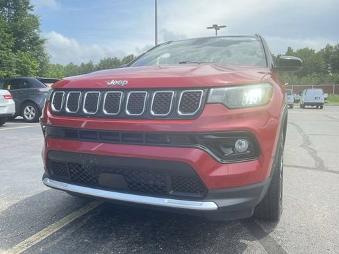 Used 2023 Jeep Compass Limited AWD/4WD image 30