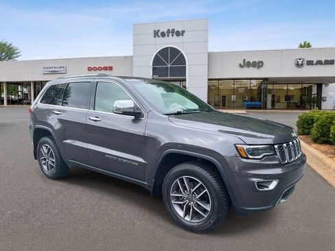 Used 2019 Jeep Grand Cherokee Limited w/ Luxury Group II AWD/4WD image 2