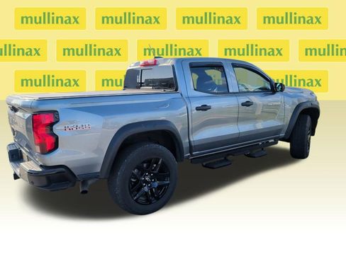 Used 2023 Chevrolet Colorado Trail Boss w/ Technology Package image 4