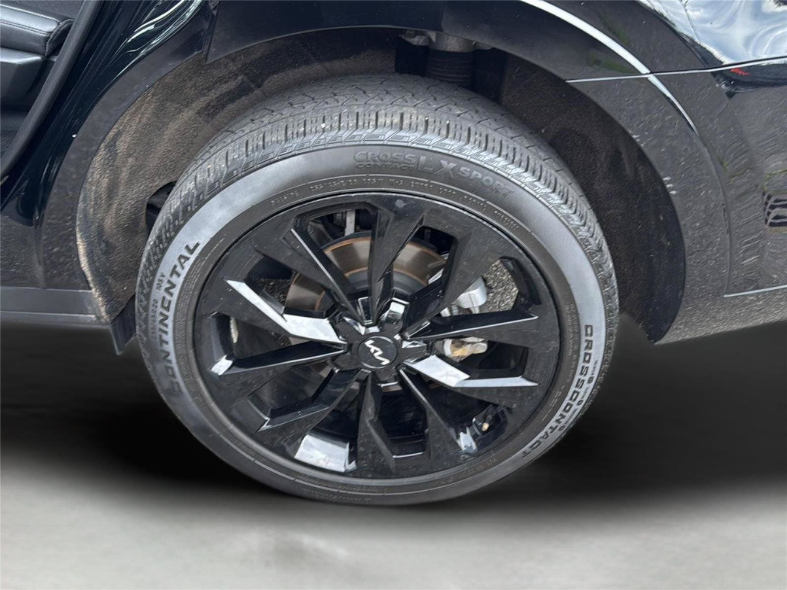 Used 2023 Kia Sorento SX AWD/4WD image 30