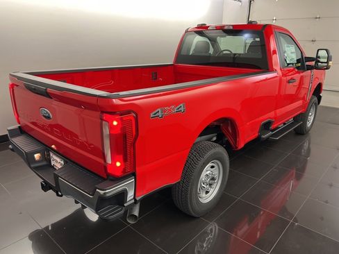 New 2026 Ford F250 XL w/ XL Chrome Package image 6