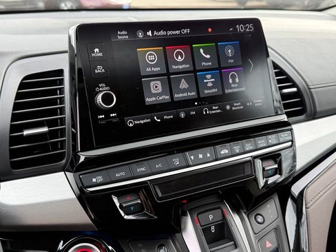 Certified 2026 Honda Odyssey Touring image 51