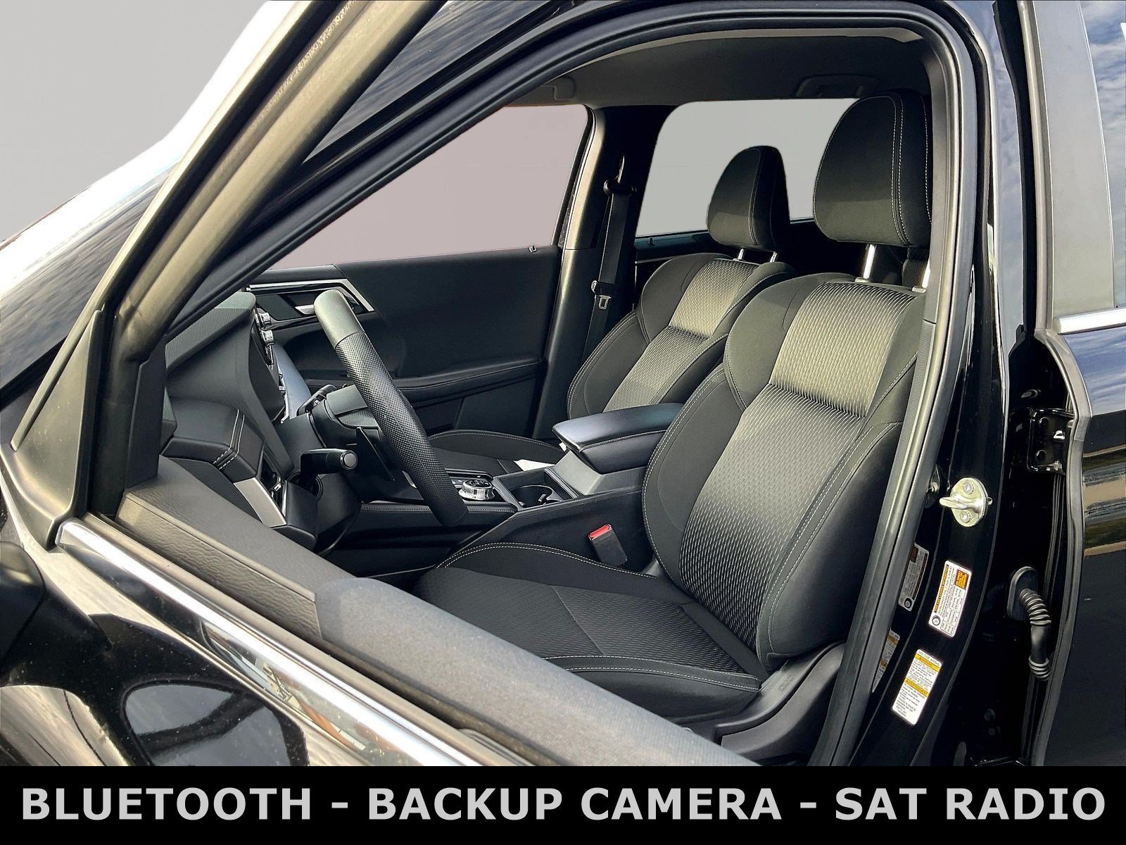 Used 2023 Mitsubishi Outlander ES AWD/4WD image 21