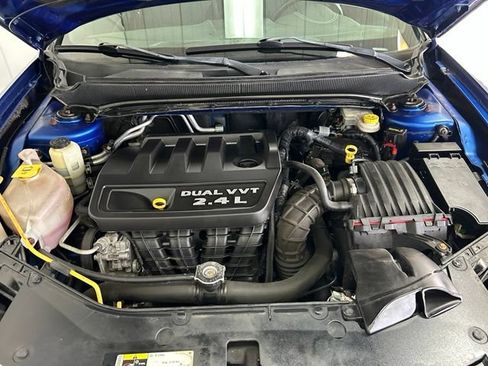 Used 2014 Dodge Avenger SE FWD image 7