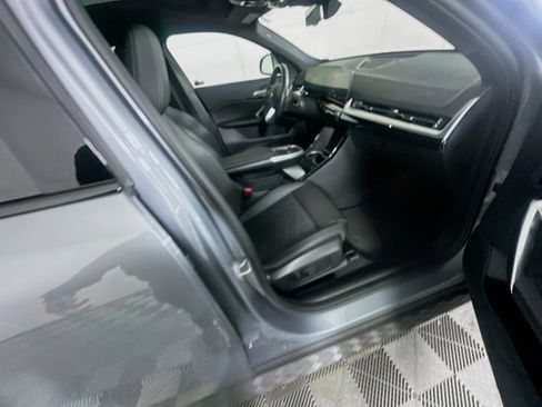 Used 2025 BMW X2 xDrive28i image 32