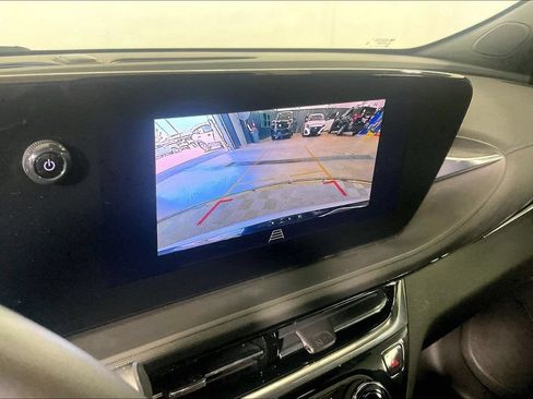 Used 2025 Buick Envista Sport Touring w/ Convenience I Package FWD image 26