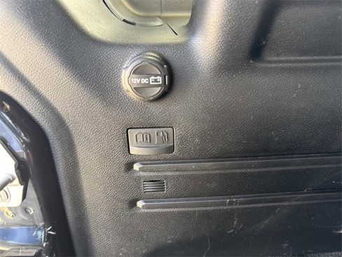 Used 2021 Jeep Wrangler Unlimited Sahara w/ Cold Weather Group image 15