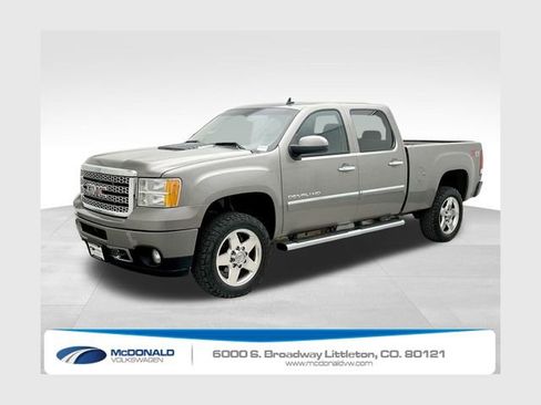 Used 2013 GMC Sierra 2500 Denali w/ Suspension Package, Off-Road image 1