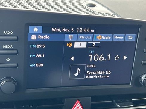 New 2026 Hyundai Elantra SEL Sport image 17