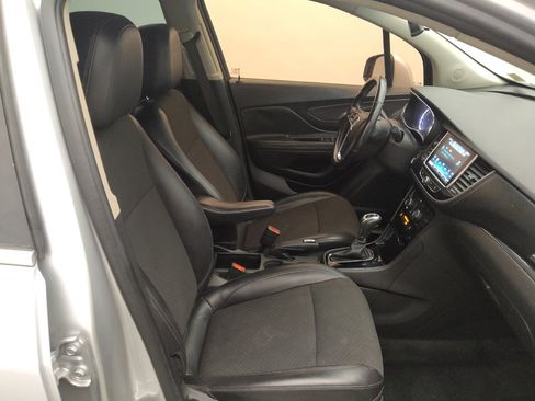 Used 2019 Buick Encore Preferred FWD image 21