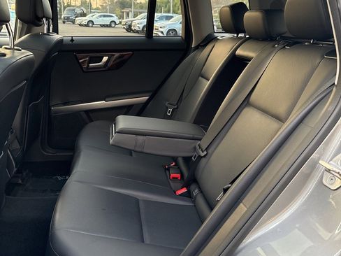 Used 2012 Mercedes-Benz GLK 350 2WD image 8