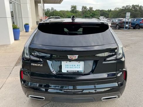 Used 2025 Cadillac XT4 Sport w/ Cold Weather Package FWD image 6