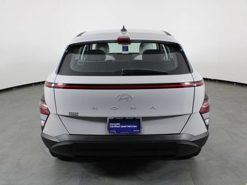 Certified 2026 Hyundai Kona SE FWD image 11