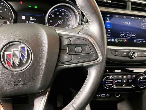 Certified 2022 Buick Encore GX Essence w/ Advanced Technology Package AWD/4WD image 11