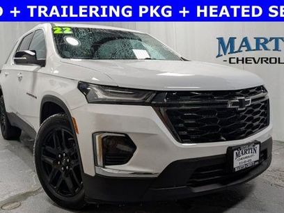 Certified 2022 Chevrolet Traverse LT w/ LPO, Blackout Package