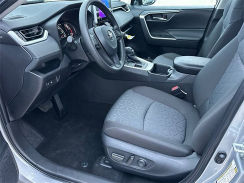 New 2025 Toyota RAV4 XLE image 20