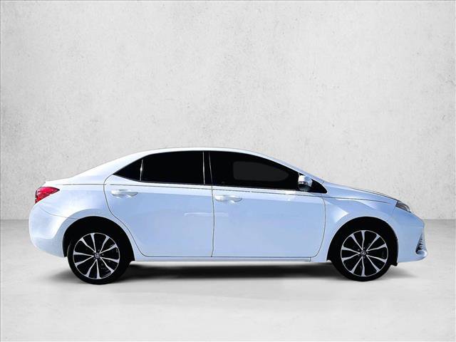 Used 2017 Toyota Corolla SE FWD image 5