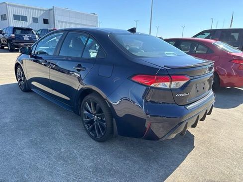 Used 2023 Toyota Corolla SE w/ Carpet Mat Package (TMS) FWD image 4