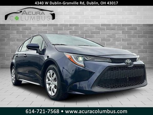 Used 2020 Toyota Corolla LE image 1