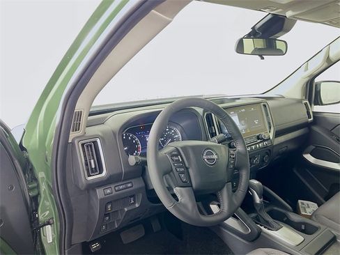 New 2026 Nissan Frontier SV w/ SV Convenience Package image 7