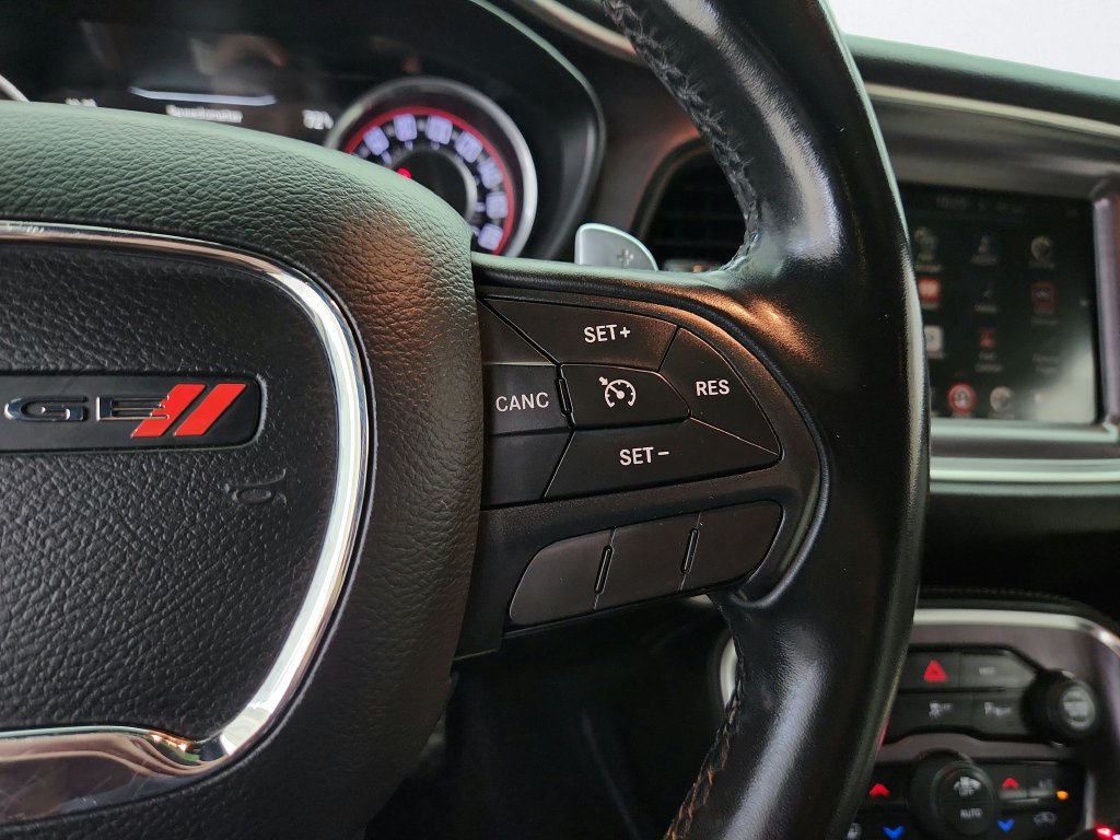 Used 2016 Dodge Challenger R/T Scat Pack w/ Driver Convenience Group RWD image 21