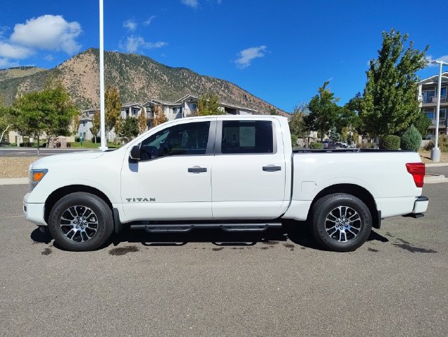 Used 2024 Nissan Titan SV w/ SV Convenience Package AWD/4WD image 6