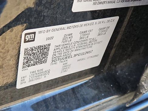 Certified 2023 GMC Sierra 1500 AT4 w/ AT4 Premium Package image 17