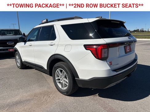 New 2026 Ford Explorer Active w/ Active Comfort Package image 6