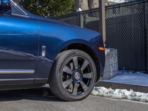 Used 2019 Rolls-Royce Cullinan AWD/4WD image 22