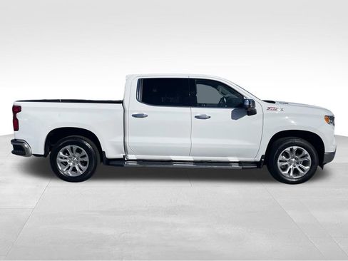 Used 2023 Chevrolet Silverado 1500 LTZ w/ LTZ Premium Package image 2