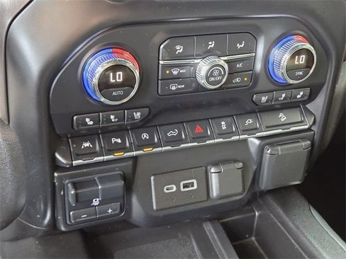 Certified 2021 GMC Sierra 1500 AT4 w/ AT4 Value Package image 22