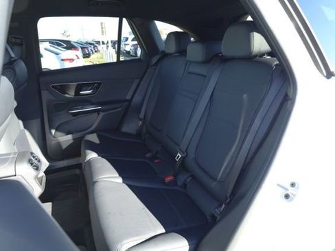 Certified 2025 Mercedes-Benz GLC 300 image 20