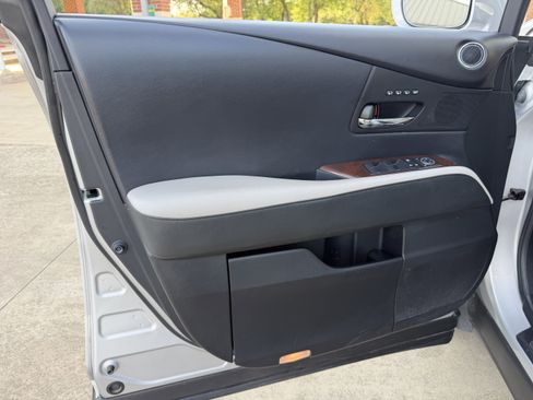 Used 2010 Lexus RX 450h 2WD image 19