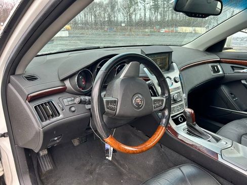 Used 2010 Cadillac CTS Premium image 11