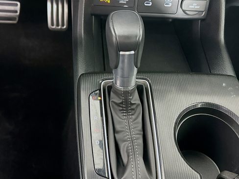 Used 2025 Honda Civic Sport image 24