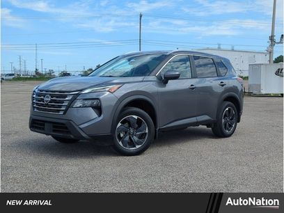 Used 2025 Nissan Rogue SV w/ SV Premium Package