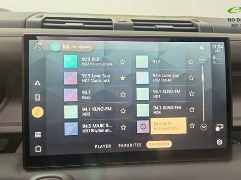 Used 2025 Land Rover Defender 110 X image 46