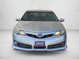 Used 2014 Toyota Camry SE FWD video 2