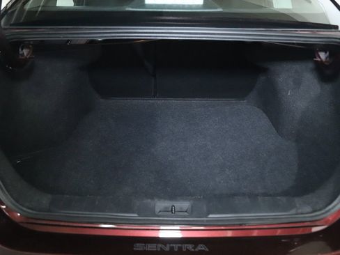 Certified 2025 Nissan Sentra SV FWD image 32